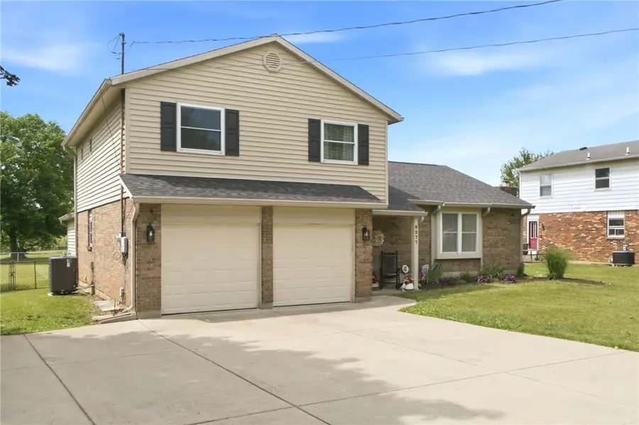 8277 Meadowlark Drive, Carlisle, OH 45005 - #3
