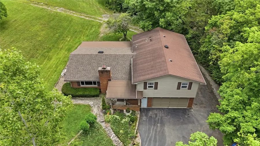 7606 Old Stage Road, Wayne, OH 45068 - #2