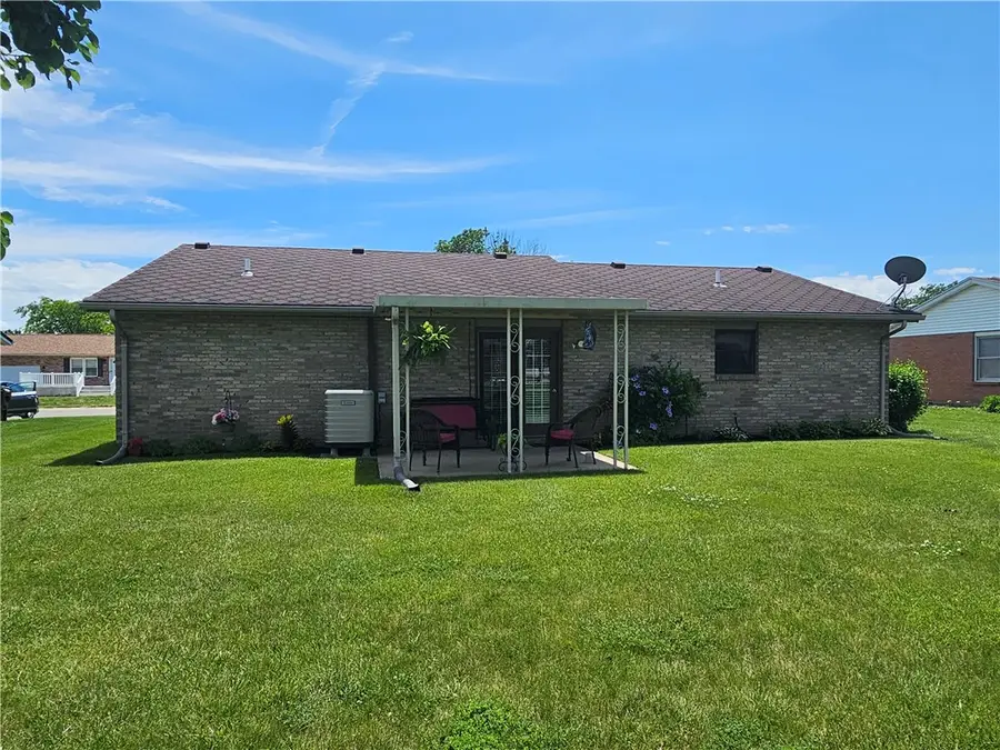 428 Buckeye Drive, Eaton, OH 45320 - #3