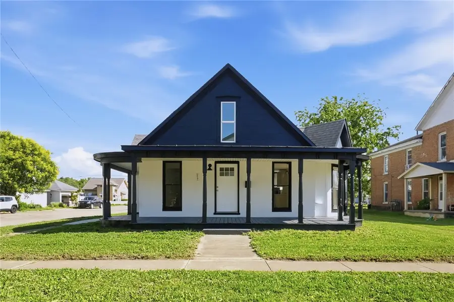 217 W Jefferson Street, New Carlisle, OH 45344 - #3