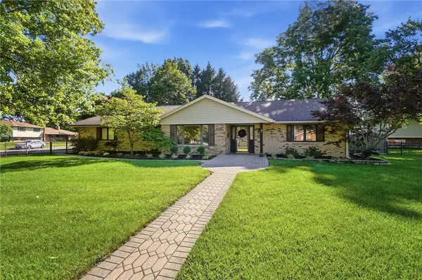 5362 Oakton Circle, Kettering, OH 45440