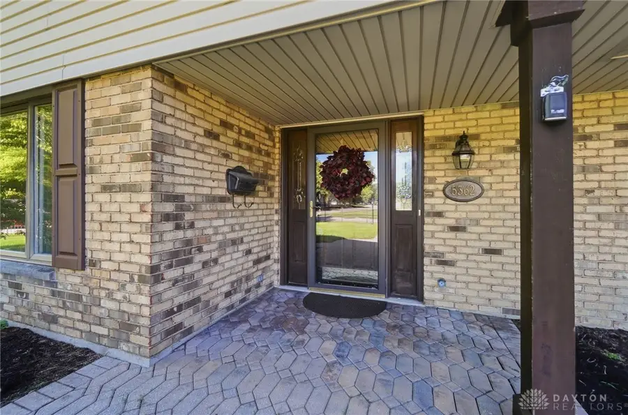 5362 Oakton Circle, Kettering, OH 45440 - #3
