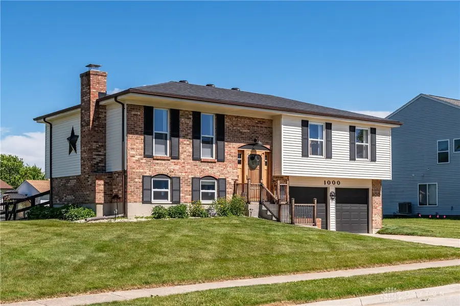1000 Greenob Drive, Englewood, OH 45322 - #2