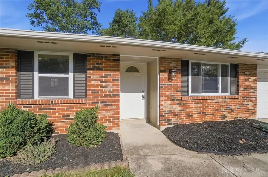 7329 Kirkview Drive, Huber Heights, OH 45424 - #2