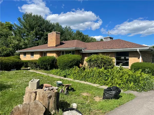 4052 Old Troy Pike, Riverside, OH 45404