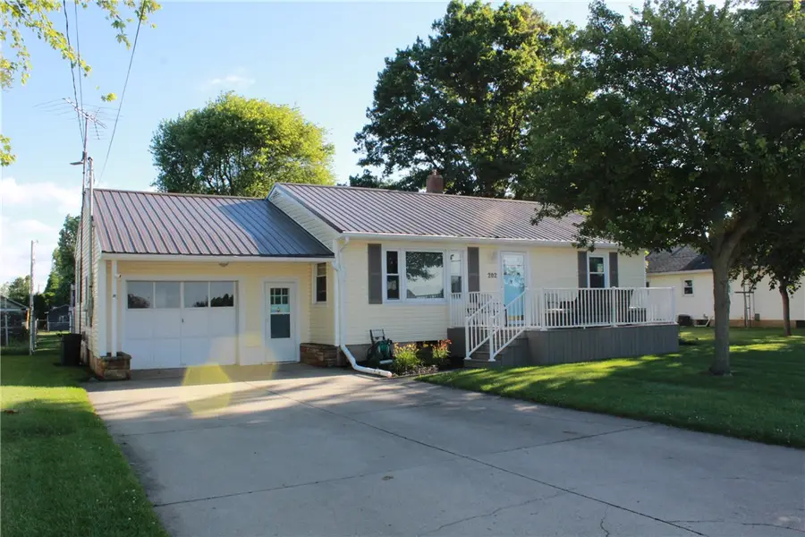 202 W Elroy Ansonia Road, Ansonia, OH 45303 - #3
