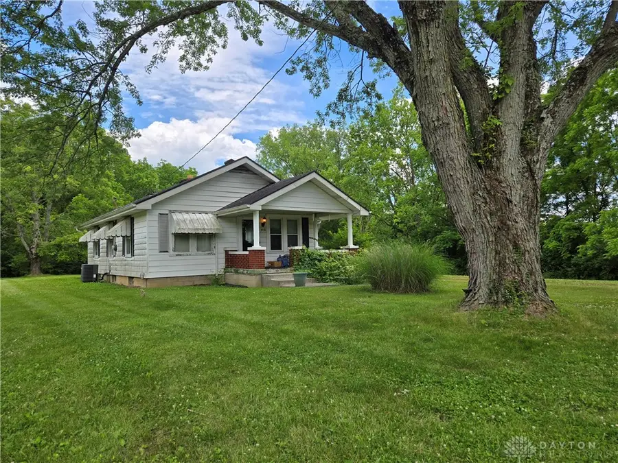 1410 S Central Drive, Beavercreek, OH 45432 - #2