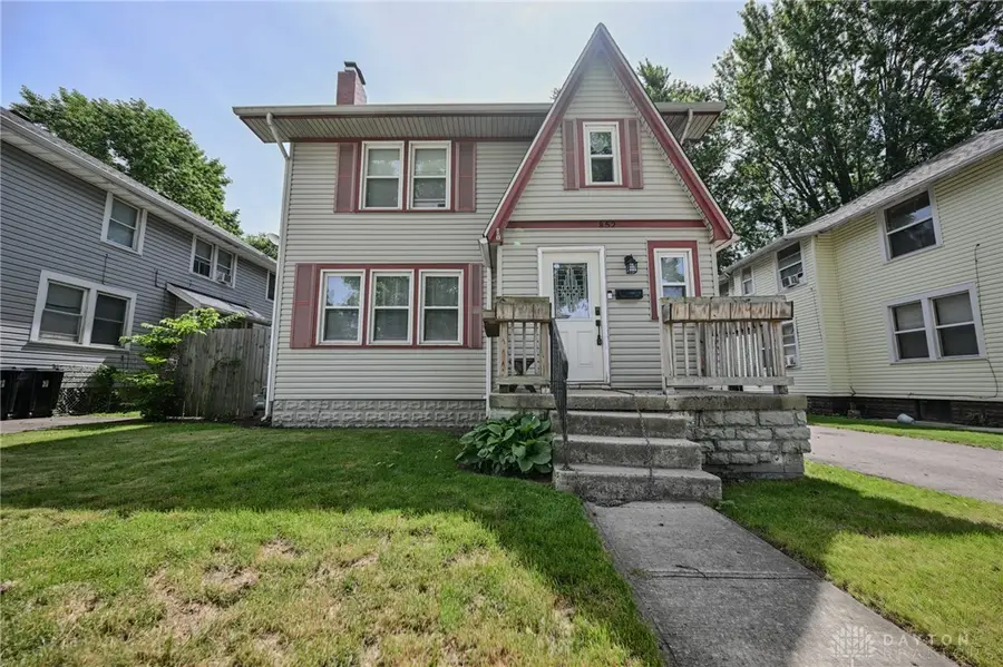852 Rodgers Drive, Springfield, OH 45503 - #2