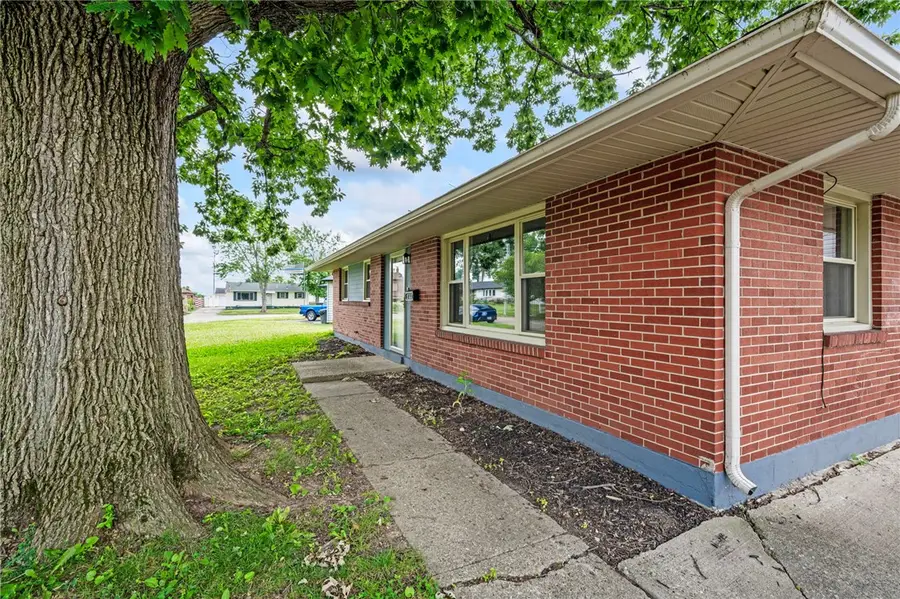 2144 Mountview Circle, Dayton, OH 45414 - #3