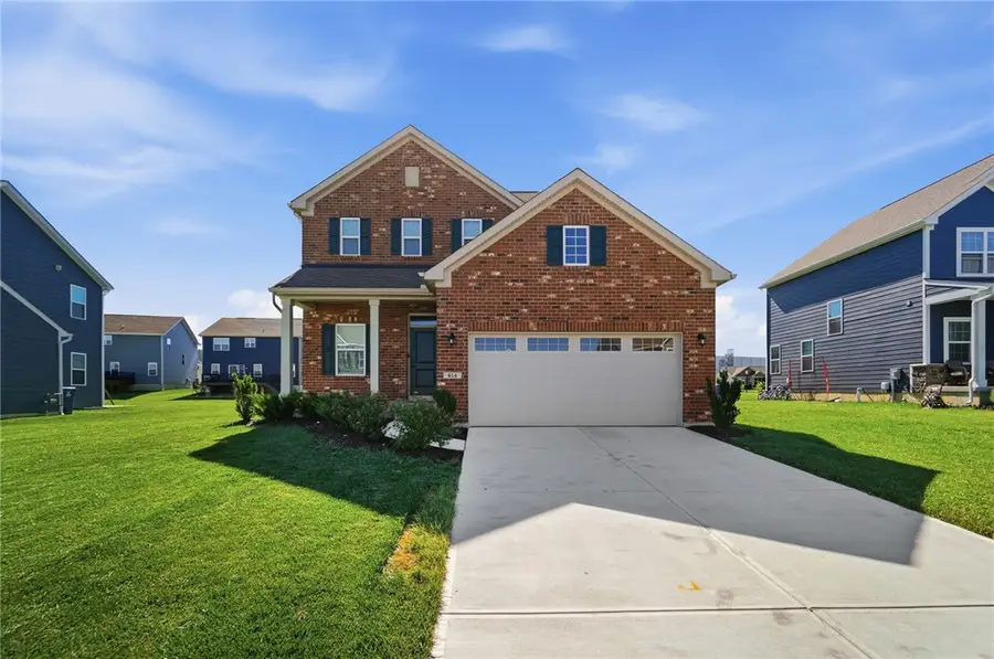 414 Sydney Drive, Tipp City, OH 45371 - #3