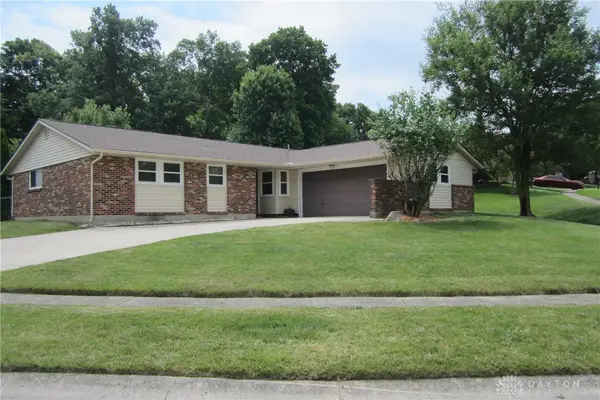 4902 Birchview Court, Huber Heights, OH 45424