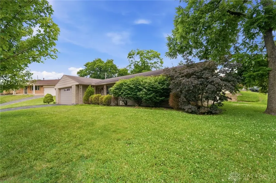 5912 Lombardy Court, West Carrollton, OH 45449 - #2