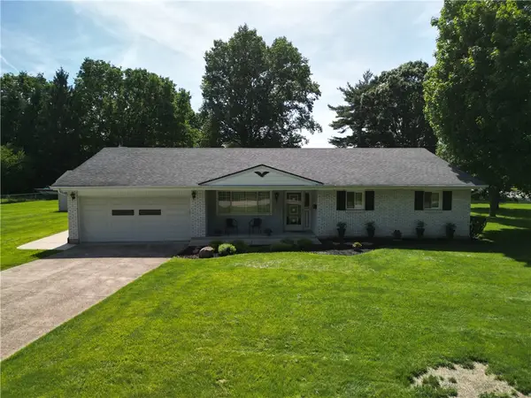 1101 E Bridle Lane, West Carrollton, OH 45449