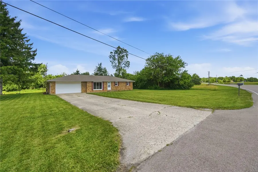 1885 Troy Urbana Road, Staunton, OH 45373 - #2
