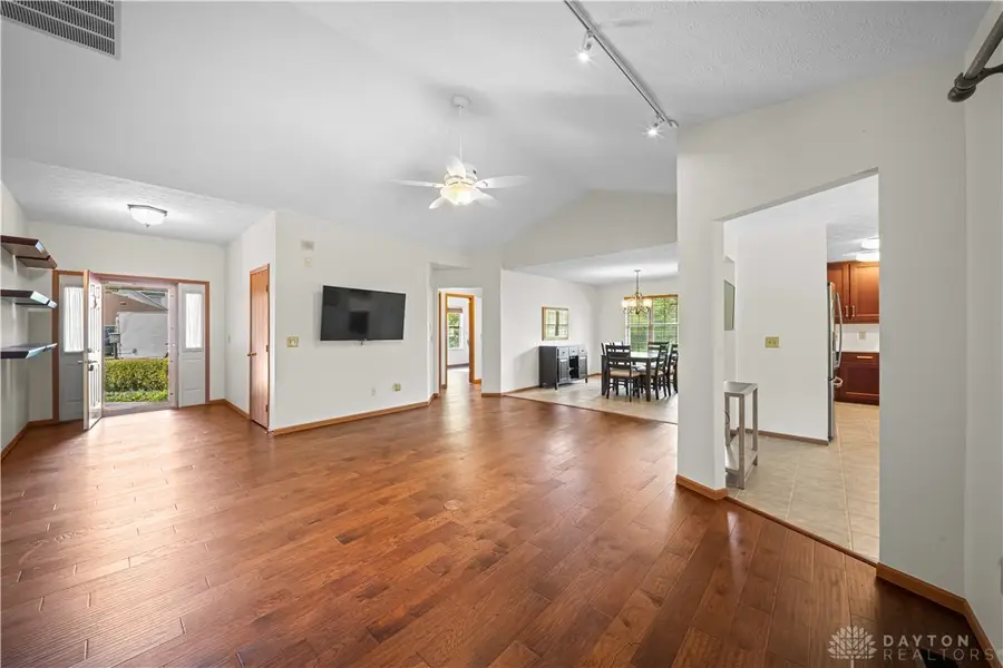 1780 Tearose Circle, Fairborn, OH 45324 - #3