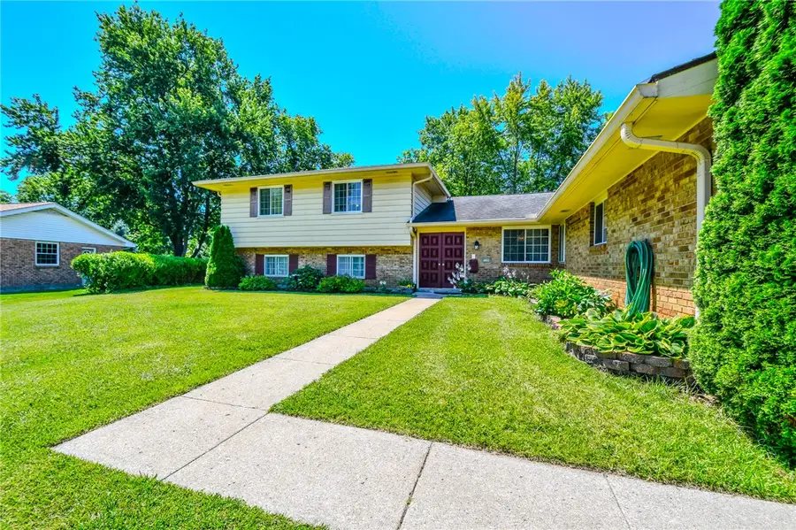 2104 Crab Tree Drive, Beavercreek, OH 45431 - #2