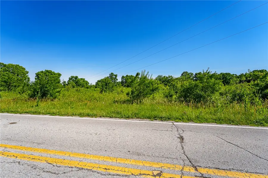12156 Dille Road, Bethel, OH 45344 - #2