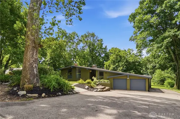 4107 Beechwood Drive, Bellbrook, OH 45305