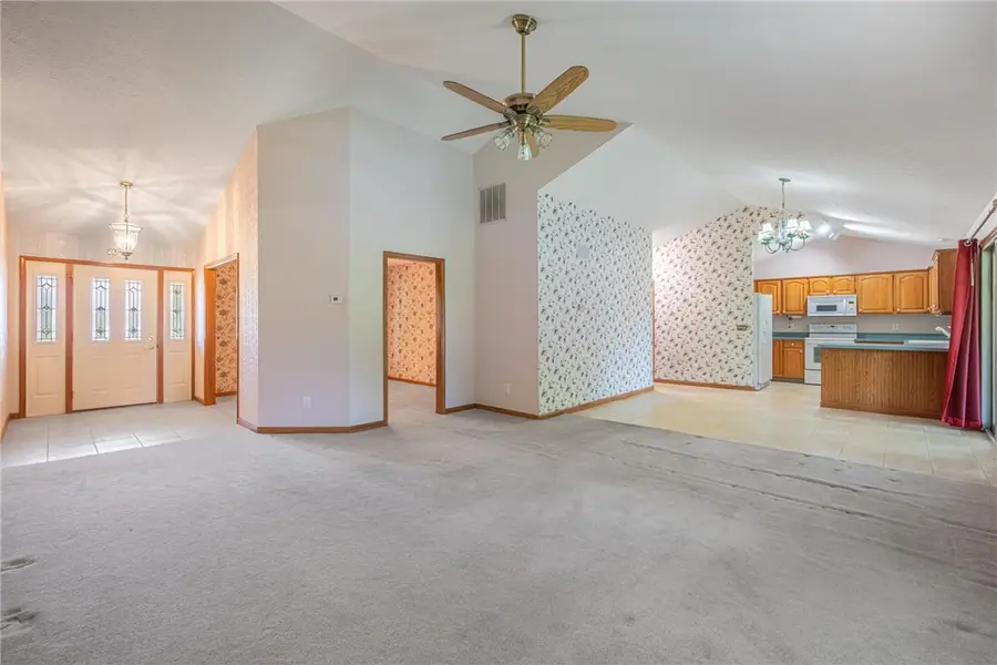 86 Stony Pointe Drive, Springboro, OH 45066 - #2