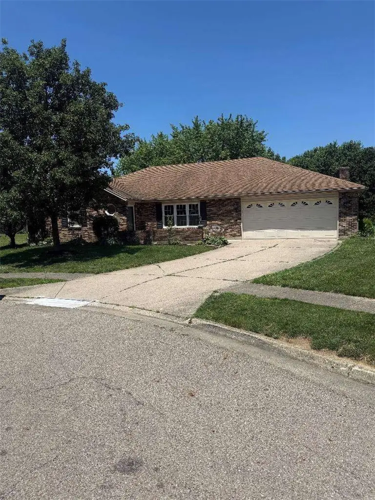 721 Rockridge Circle, Vandalia, OH 45377 - #1
