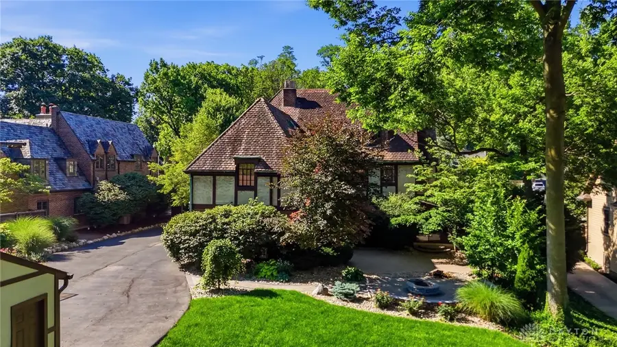 133 W Hadley Road, Oakwood, OH 45419 - #3