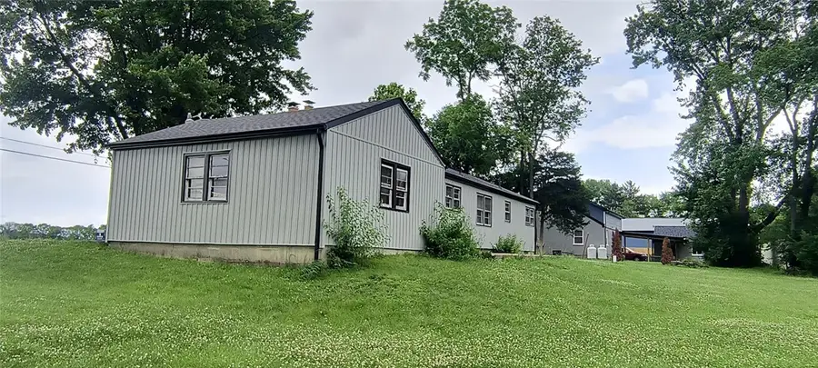 4455 E Kitridge Road, Bath, OH 45424 - #3