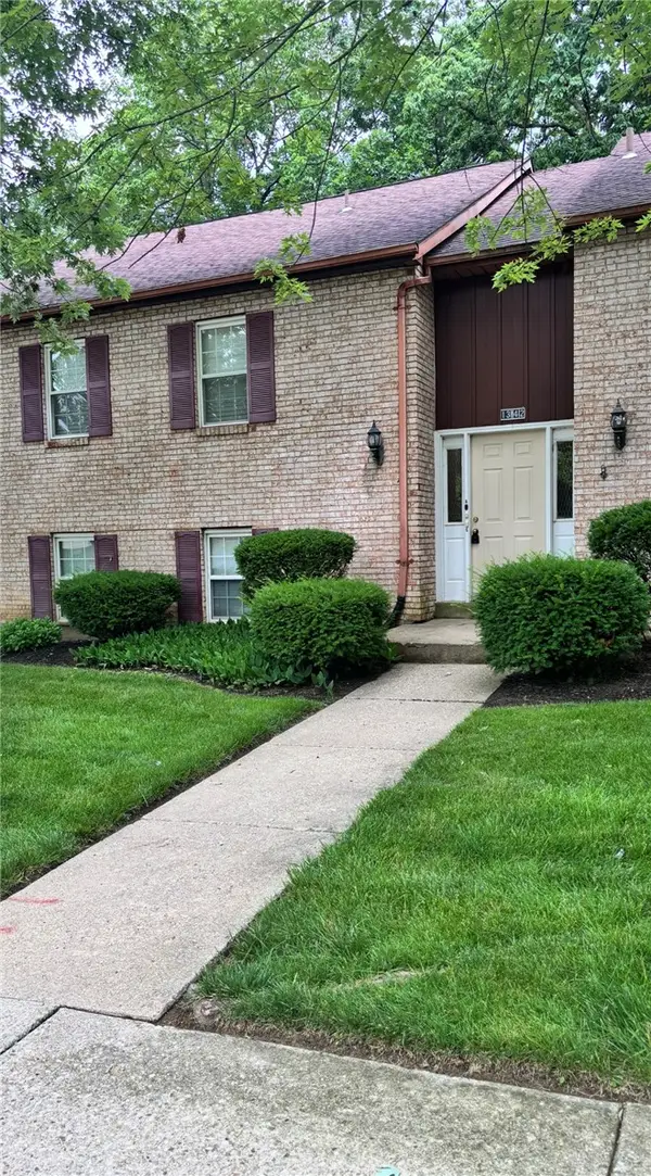 1342 Black Forest Drive #B, West Carrollton, OH 45449