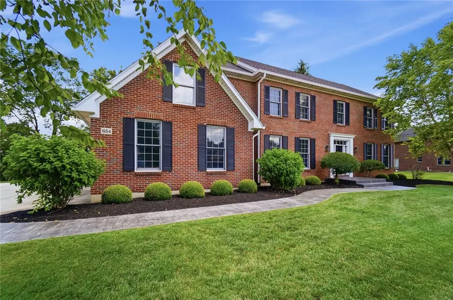 654 Beechwood Drive, Tipp City, OH 45371 - #2