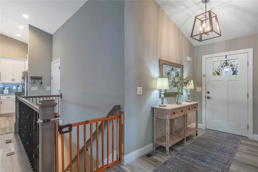 35 Walnut Hills Court, Germantown, OH 45327 - #3