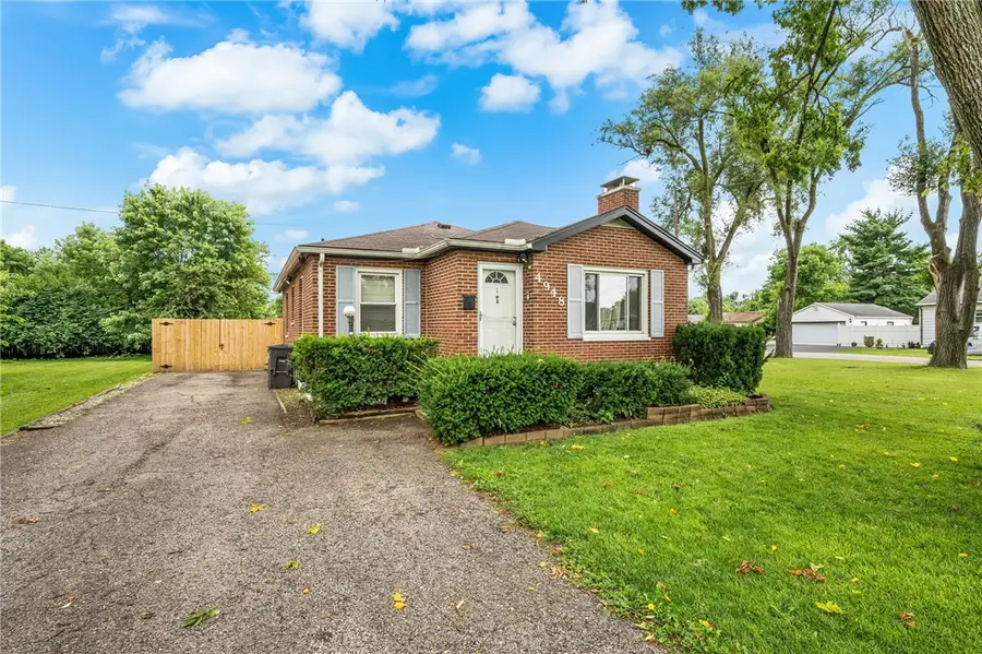 4948 Dinsmore Road, West Carrollton, OH 45449 - #2