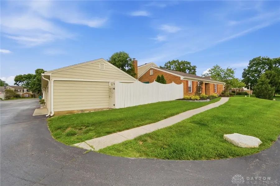 956 Patriot Square Drive, Washington, OH 45459 - #3