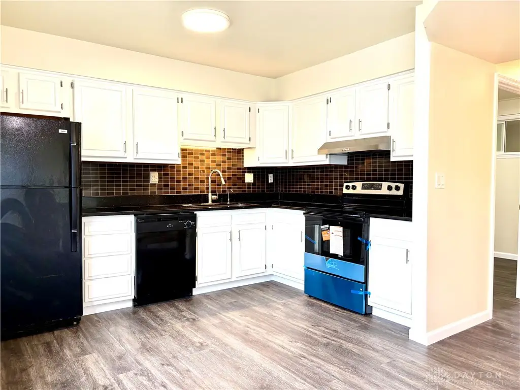 6405 Harbinger Lane, Dayton, OH 45449 - #1
