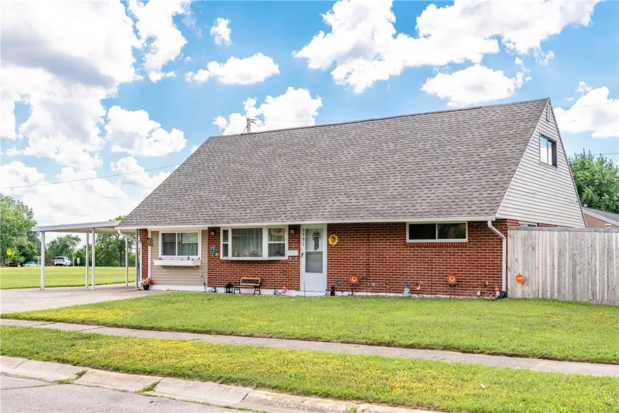 5795 Rosebury Drive, Huber Heights, OH 45424 - #2