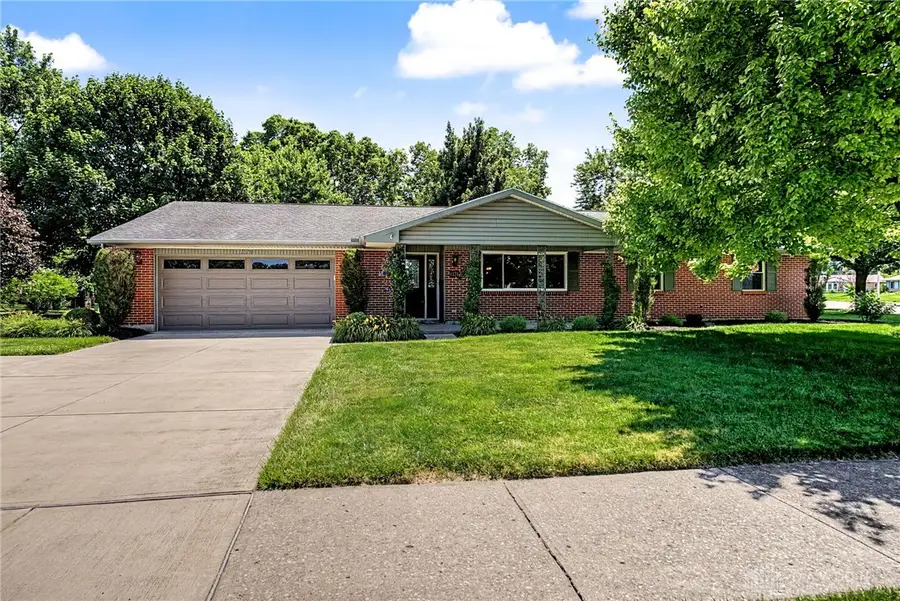 1178 Stonyridge Avenue, Troy, OH 45373 - #3