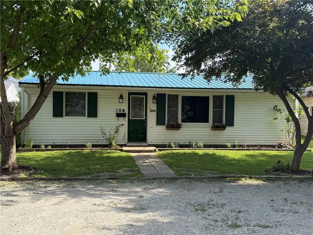 104 2nd Street, Piqua, OH 45356 - #1
