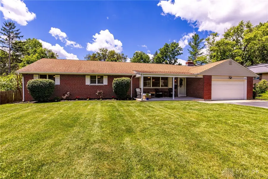 2097 Bonniedale Drive, Bellbrook, OH 45305 - #3