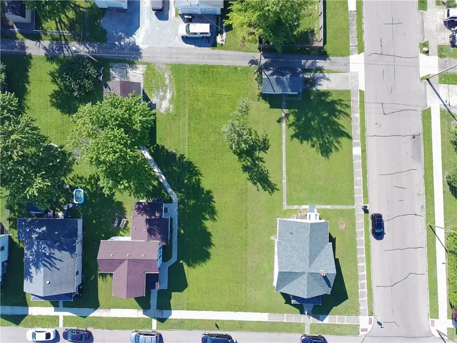 316 Ellis St, Troy, OH 45373 - #3