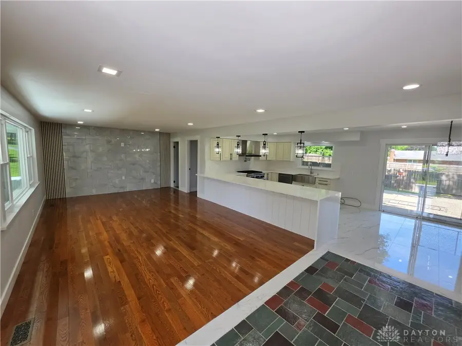 2570 Mardella Drive, Beavercreek, OH 45434 - #3