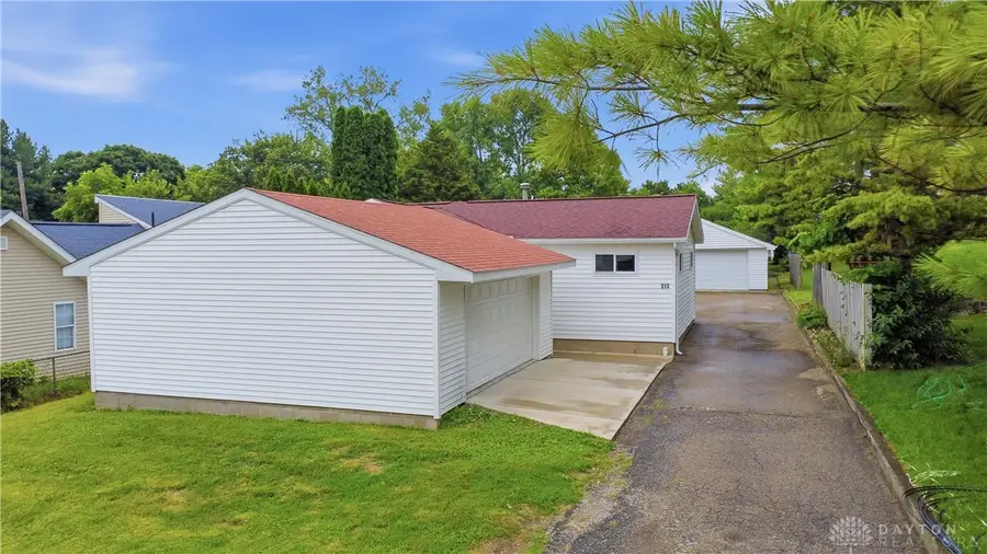 310 N Gebhart Church Road, Miamisburg, OH 45342 - #2