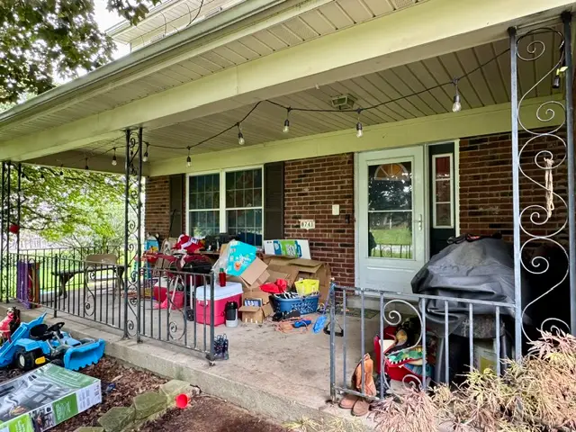 8741 Ashbrook Drive, West Chester, OH 45069 - #2