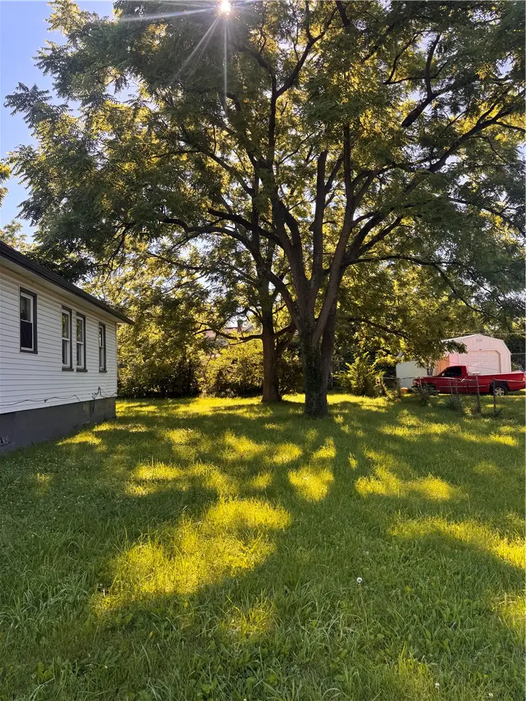 44 Bluecrest Avenue, Dayton, OH 45417 - #3