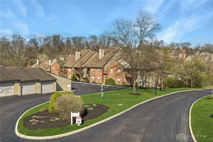 10555 Montgomery Road #5, Montgomery, OH 45242 - #2