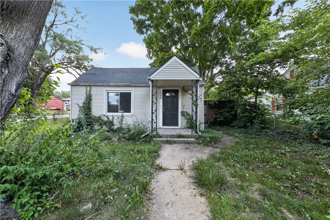 1704 Wilbur Avenue, Fairborn, OH 45324 - #1
