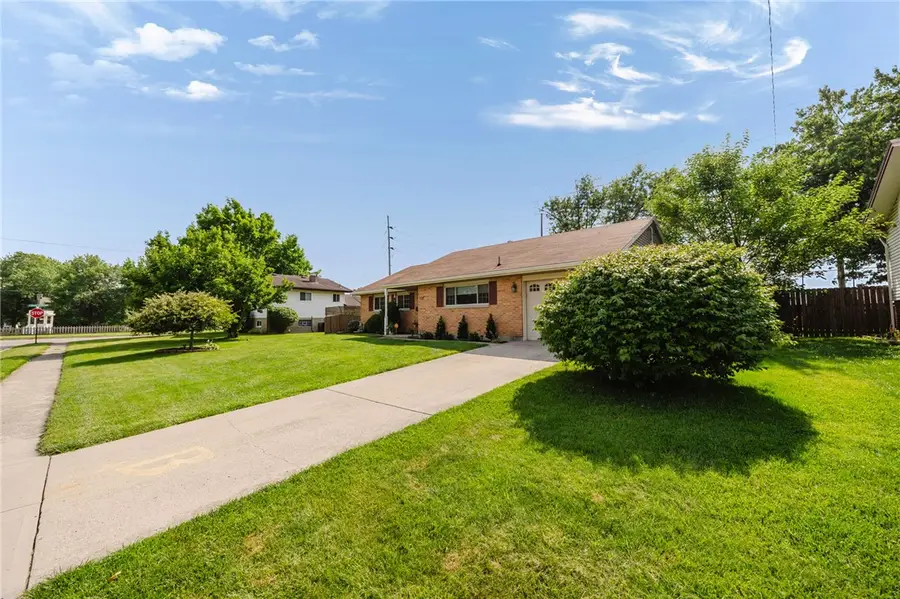 717 Bennert Drive, Vandalia, OH 45377 - #2