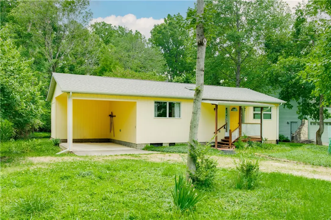 975 S High Street, Yellow Springs, OH 45387 - #1