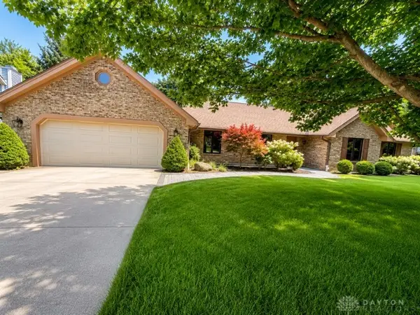 8782 Cottonwood Place, Springboro, OH 45066