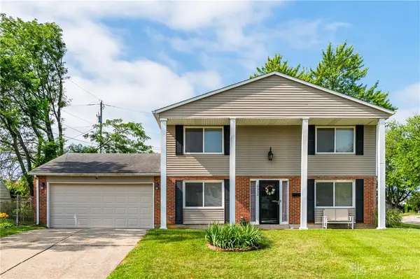 6520 Larcomb Drive, Huber Heights, OH 45424