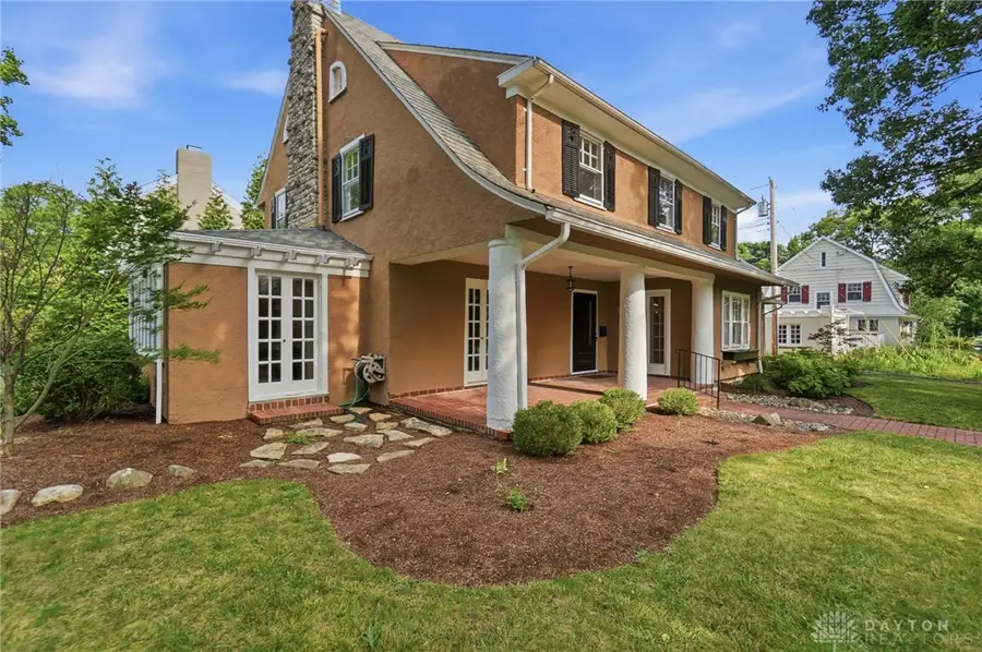 145 Wisteria Drive, Oakwood, OH 45419 - #2