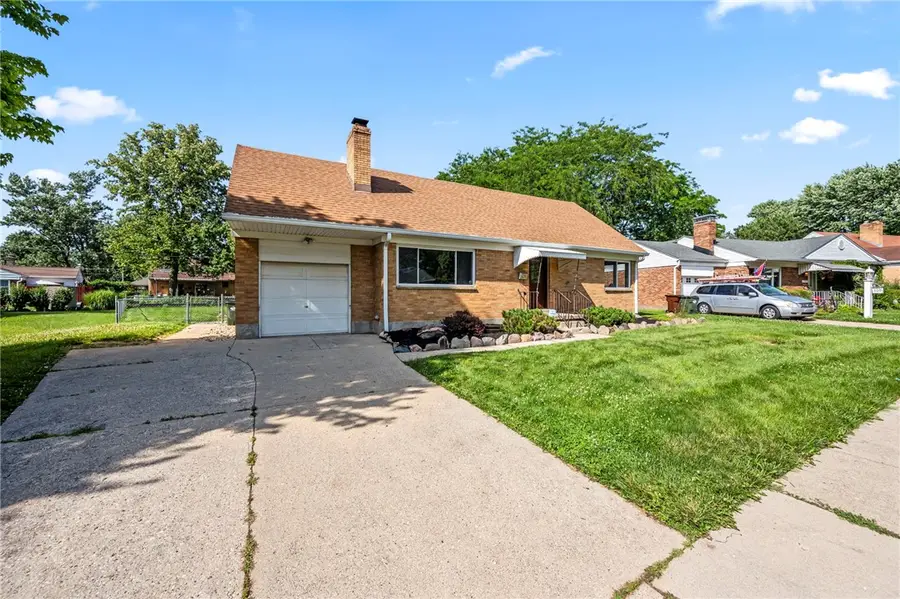 605 Lamont Drive, Kettering, OH 45429 - #3
