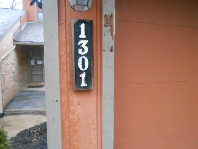 1301 Camphill Way, West Carrollton, OH 45449 - #2